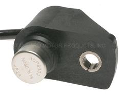 Standard Motor Camshaft Position Sensors for 2004 L300, 2002-2003 VUE - PC293