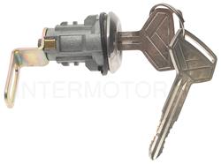 Standard Motor Trunk Lock Cylinders for 1983-1986 CAMRY - TL-131