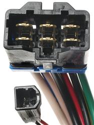 Standard Motor Ignition Starter Switches for 2001-2005 RIO, 2000-2003 SPECTRA, 2001-2002 SPORTAGE - US-560