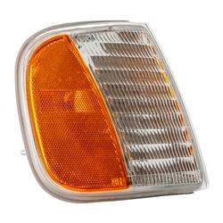 TYC Turn Signal/Parking Light Assemblies for 1997-2002 EXPEDITION, 1997-2003 F-150, 1997-1999 F-250 - 18-3371-61-9