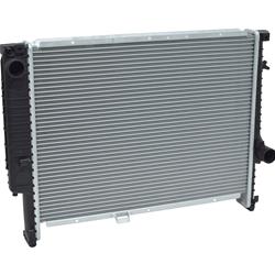 Universal Air Conditioner Inc. - Radiators for 1998-2002 Z3 - RA 2626C