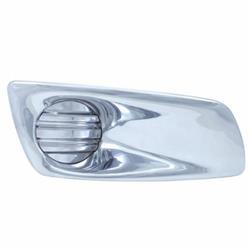 United Pacific Front Bumper Light Bezels for 2007-2018 T660 - 41541