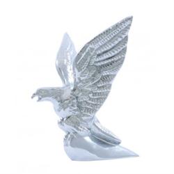 United Pacific Hood Ornaments 72007