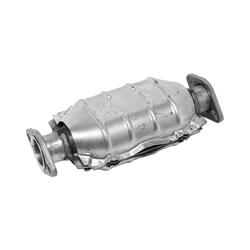 Walker Ultra Direct-Fit Catalytic Converters for 1996-2002 QUEST, VILLAGER - 16131