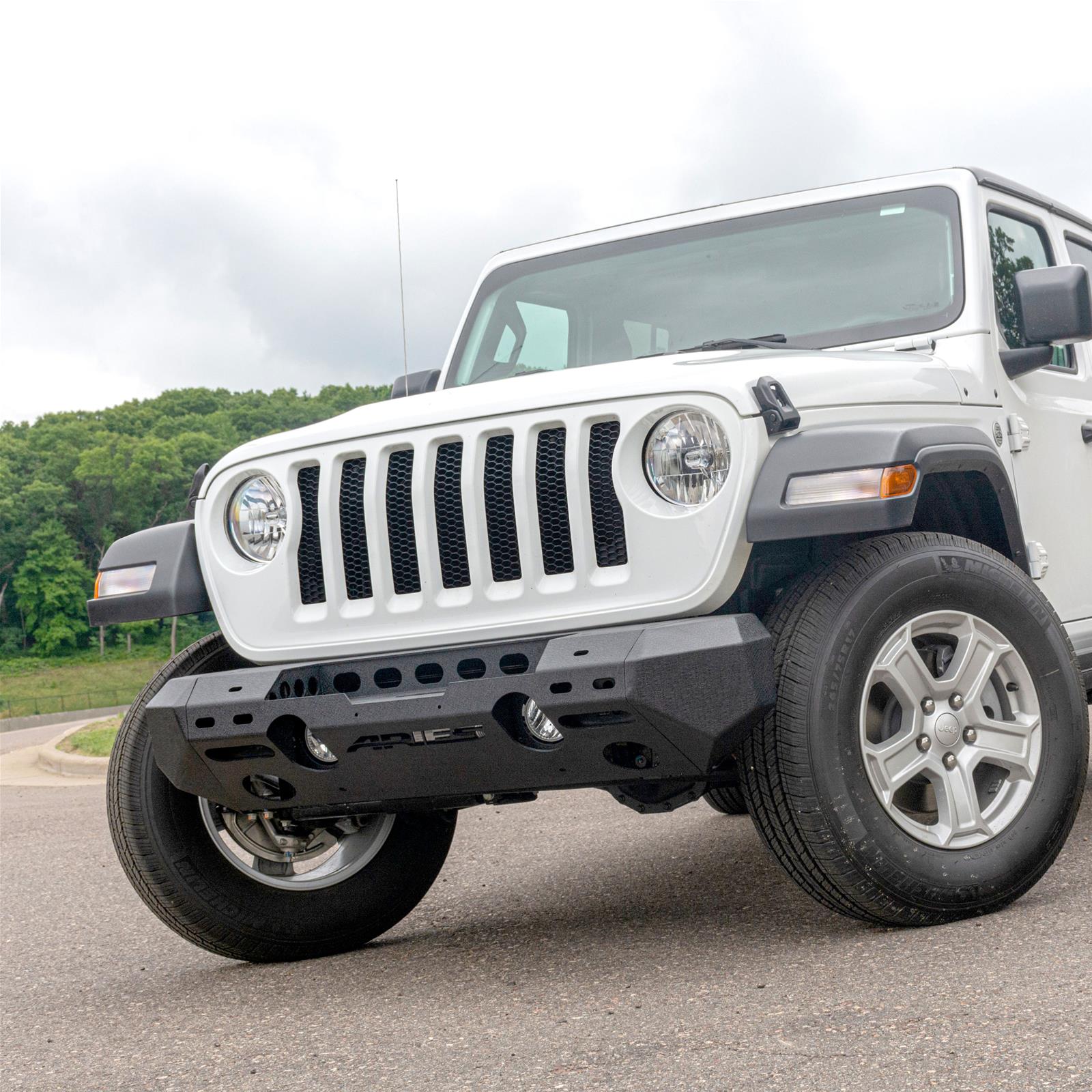 Aries Automotive TrailChaser Front Bumper with Corner Guards for 2020-2024 GLADIATOR, 2018-2024 WRANGLER - 2082074 Bumpers, Fabricated, Aluminum, Black Powdercoated, Textured, Front, Center Section, Guards, Jeep, Kit thumbnail 2