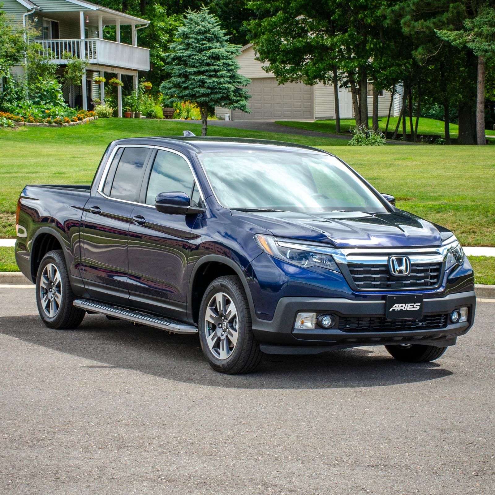 Aries Automotive AdvantEDGE 5.5 in. Side Bars for 2017-2018 RIDGELINE - 2555030 Step Bars, Diameter, Aluminum, Chrome Powdercoated, Pair thumbnail 2
