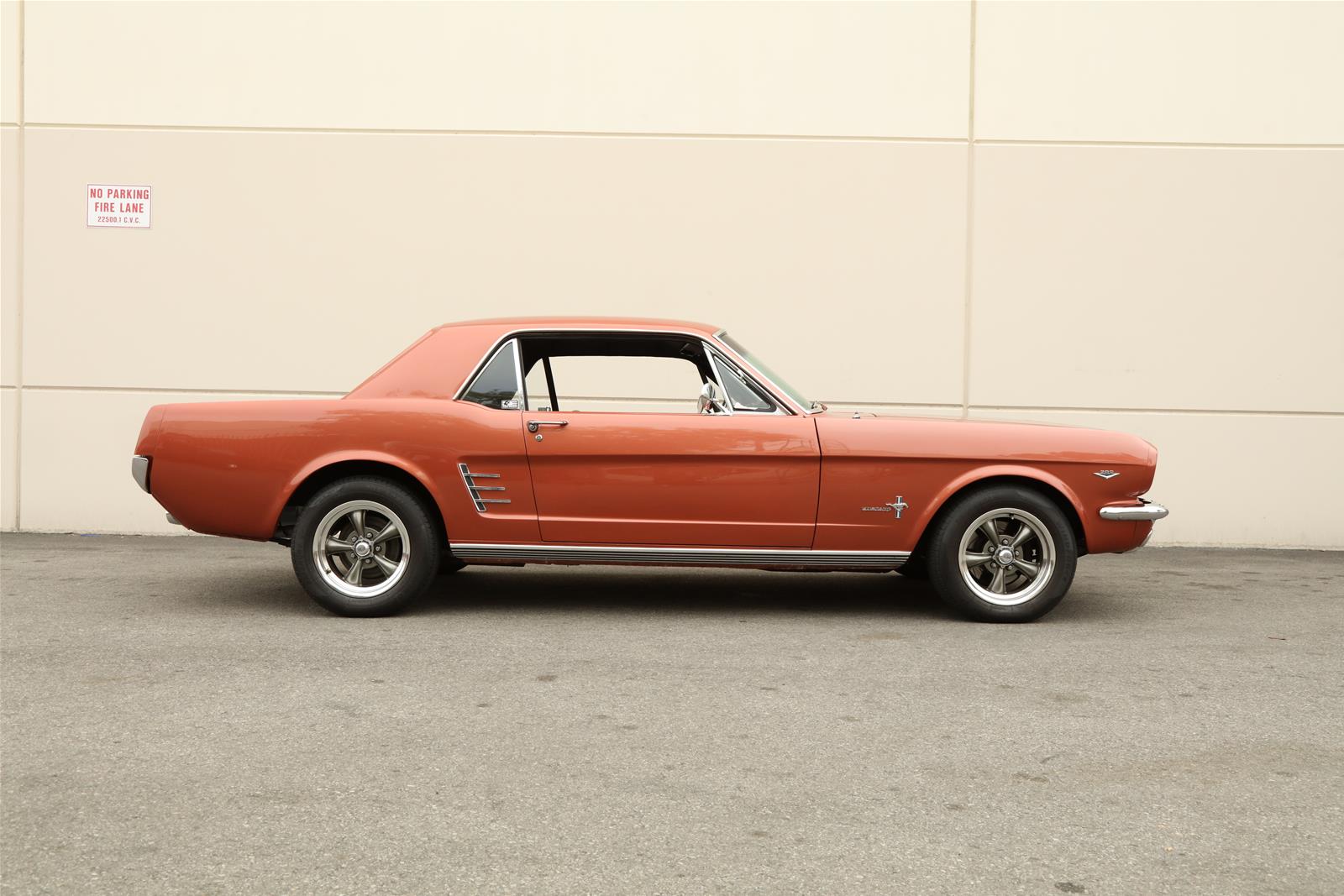Aldan American Road Comp Suspension Packages for 1965-1968 COMET, 1967-1973 COUGAR, 1965-1973 MUSTANG - 300125 Coilover Kits, Coilover Systems, Front, Adjustable Valving, Black Springs, Designed Use with Big Block Engines, Ford, Mercury, Kit thumbnail 7