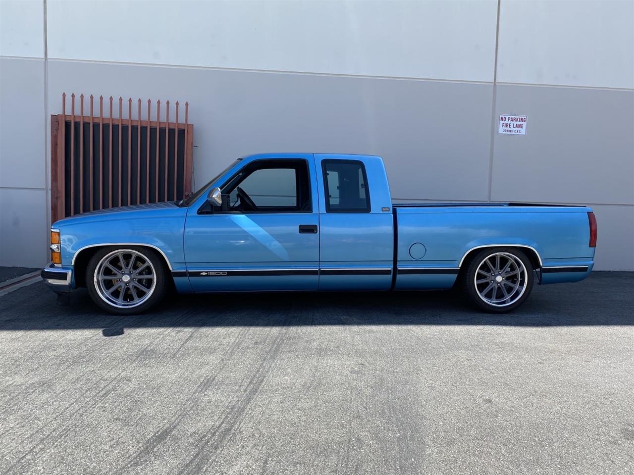Aldan American Road Comp Coilover Kits for 1988-1998 C1500 - 300220 Coil-Over Kit, Single Adjustable, 700 lbs./in. Spring Rate, 0-2 in. Lowered, Front, Chevy, GMC, Pair thumbnail 4