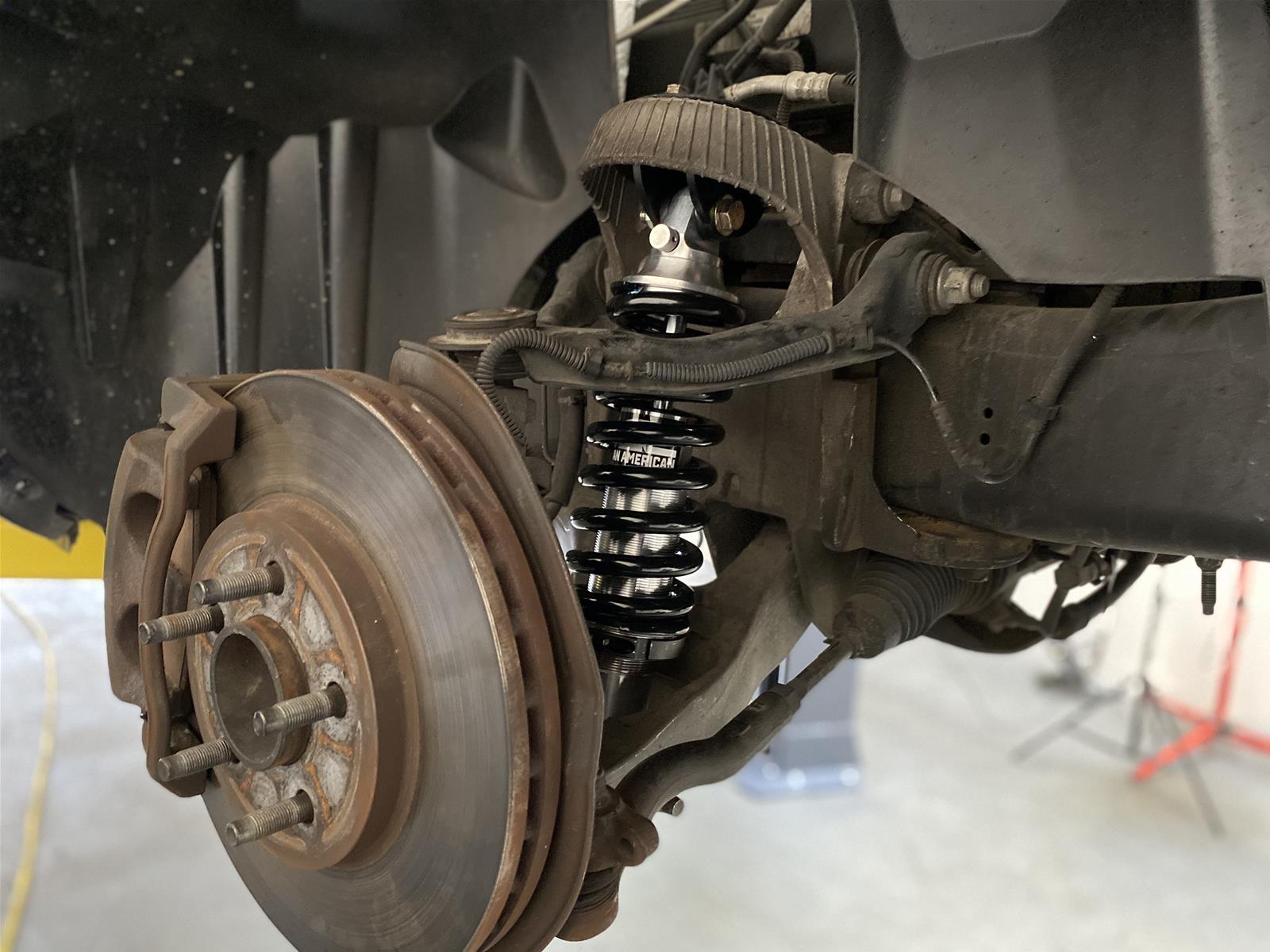 Aldan American Track Comp Suspension Packages for 2003-2011 CROWN VICTORIA, GRAND MARQUIS, 2003-2007 TOWN CAR - 300364 Coilover Kit, Single Adjustable, 750 lbs./in. Spring Rate, Front and Rear, Ford, Kit thumbnail 2