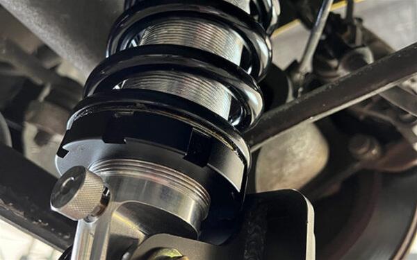 Aldan American Road Comp Coilover Conversion Kits 300385 Kit, Comp, Front and Rear, Adjustable Valving, Black Springs, 500 lbs./in. Rate Front, 500 lbs./in. Rate Rear, Chevy, Sold as a Set thumbnail 4