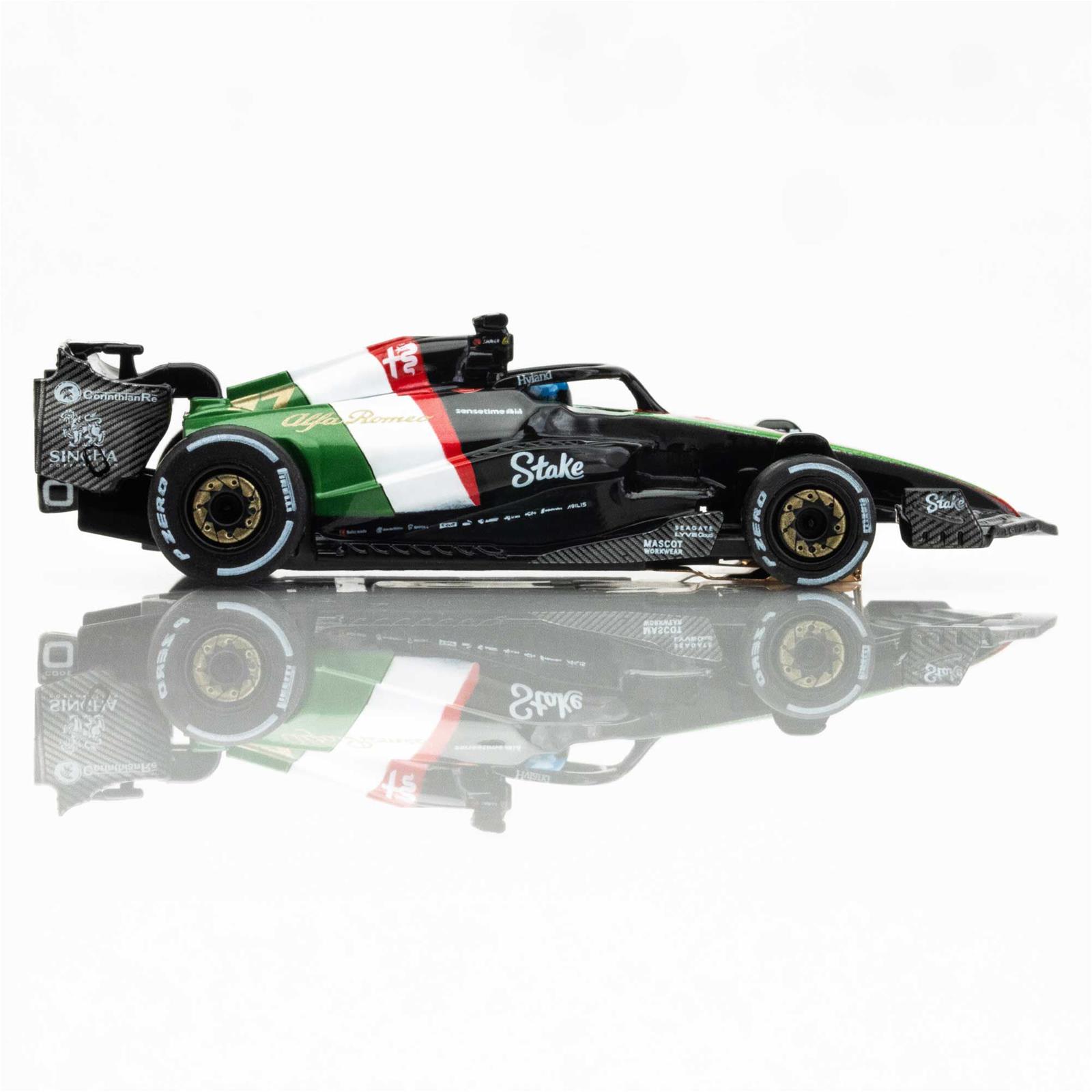 AFX Racing 22080 AFX Racing Alfa Romeo F1 Monza Black/Red