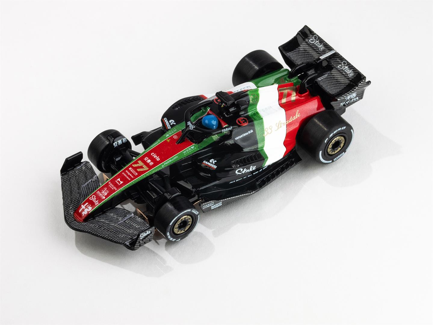 AFX HO-SCALE RACING BMW‐1 Amazon.com: AFX 22080 Alfa Romeo F1 Monza Valtteri Bottas HO