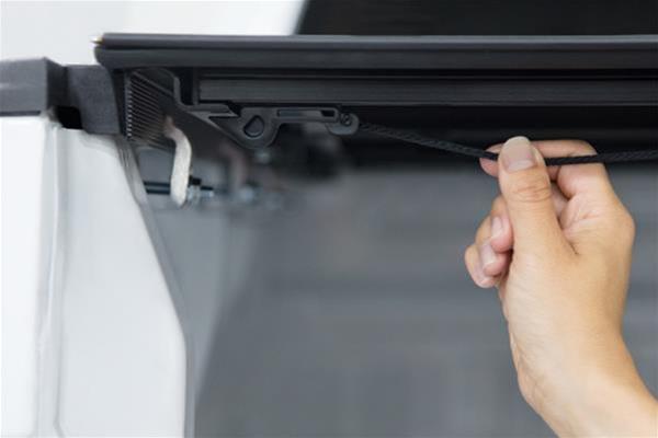 Access LOMAX Pro Series Tri-Fold Cover 2019+ Ford Ranger 6ft Bed - Blk Diamond Mist thumbnail 5