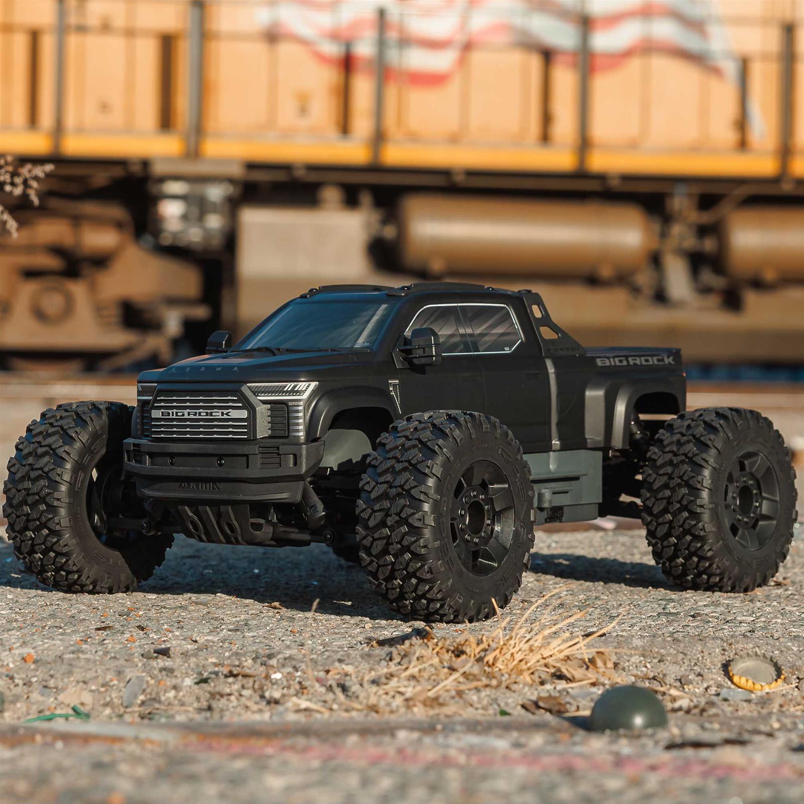 ARRMA ビッグロック　1/10 Amazon.com: ARRMARC Truck 1/10 Big Rock 4X4 223S BLX BRUSHLESS