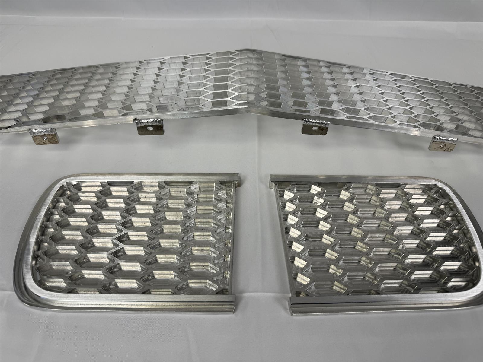 Alumicraft 6768CAMRS2D Alumicraft Grilles | Summit Racing