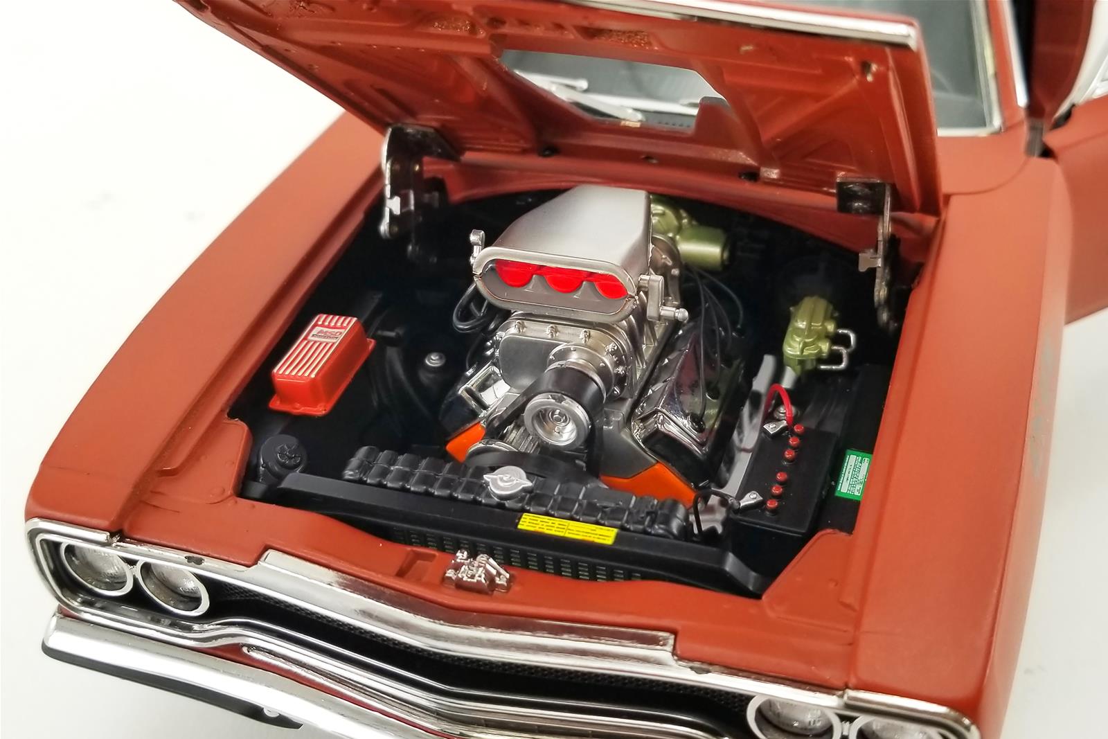 ACME DIECAST 18952-B 1:18 Scale 1970 Plymouth GTX Southern Speed
