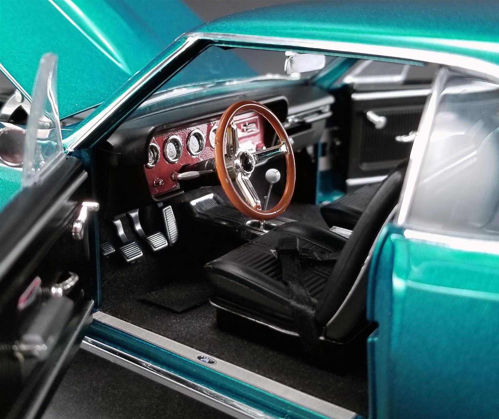 ACME DIECAST A1801212 1:18 Scale 1966 Pontiac GTO Diecast Model