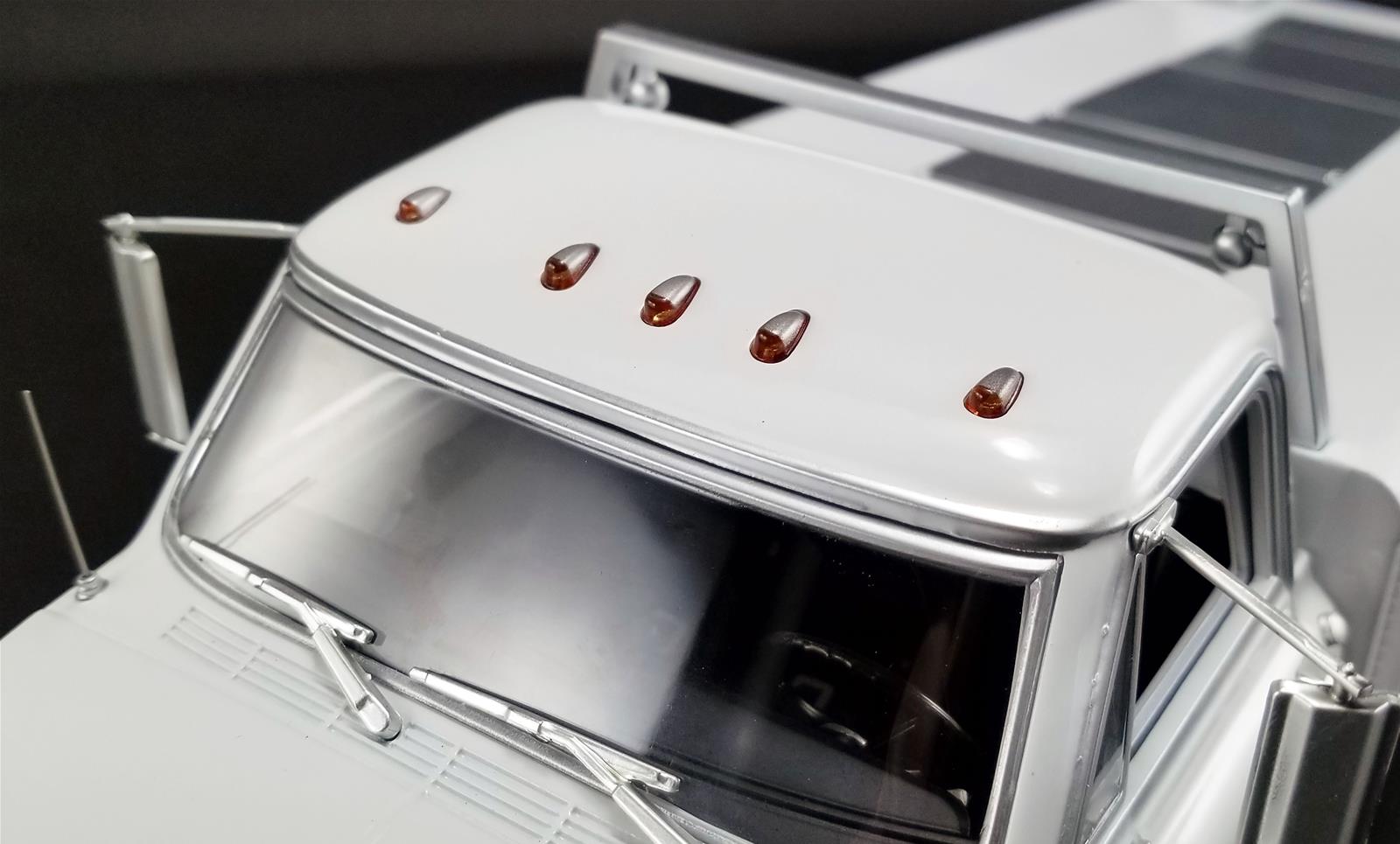 Modèle Réduit 1:18 Chevrolet C30 Ramp Truck 1967 Par ACME - Neuf En Boîte