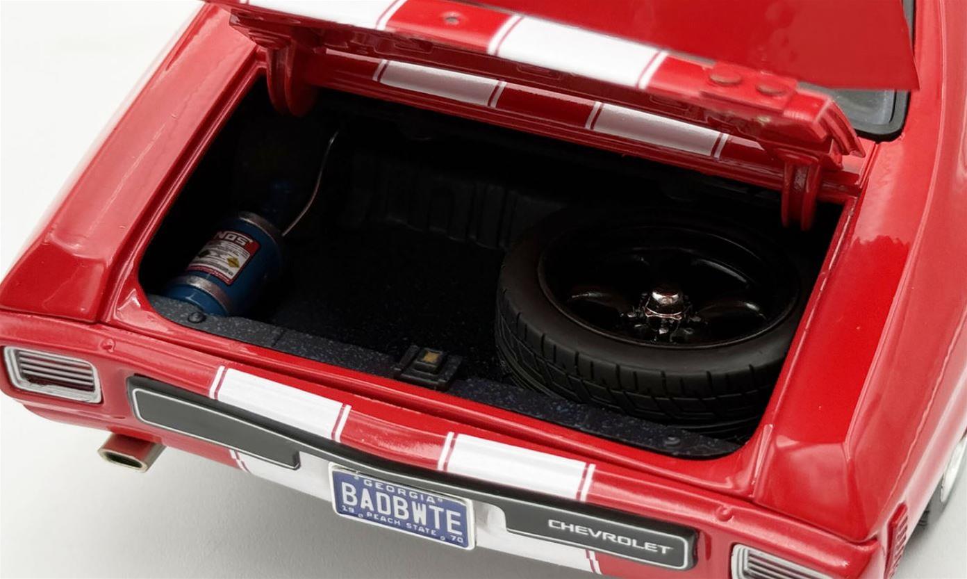 ACME DIECAST A1805529 1:18 Scale 1970 Chevrolet Chevelle SS Red