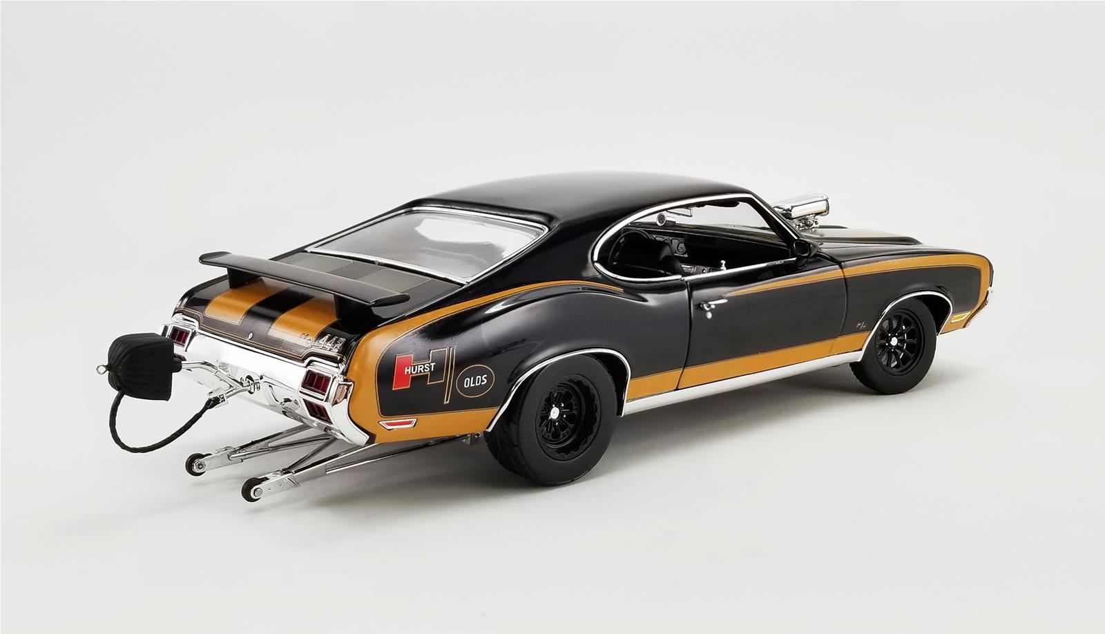 ACME DIECAST A1805621 1:18 Scale 1972 Oldsmobile 442 Hurst Drag