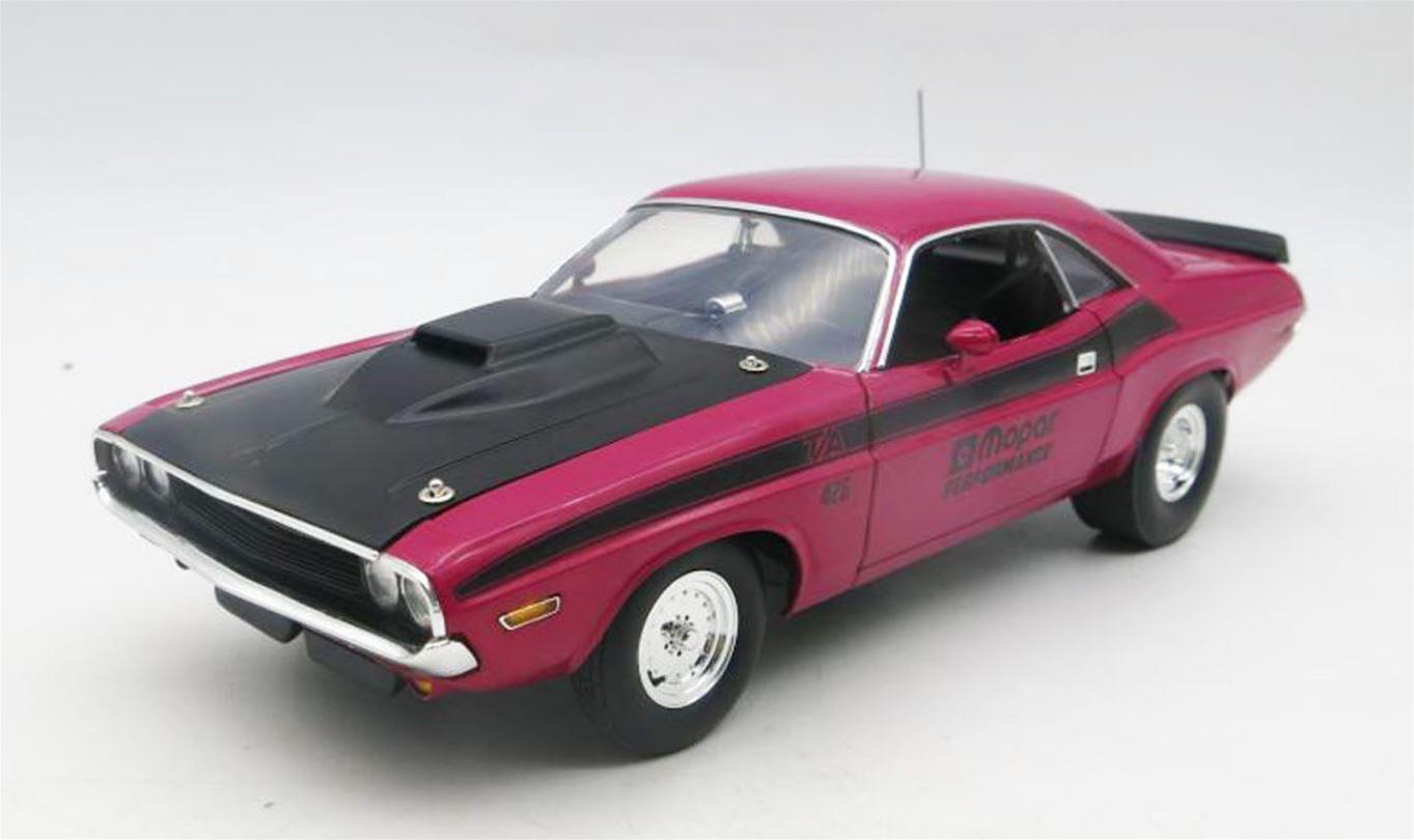 ACME DIECAST A1806029 1:18 Scale 1970 Dodge Challenger T/A Pro