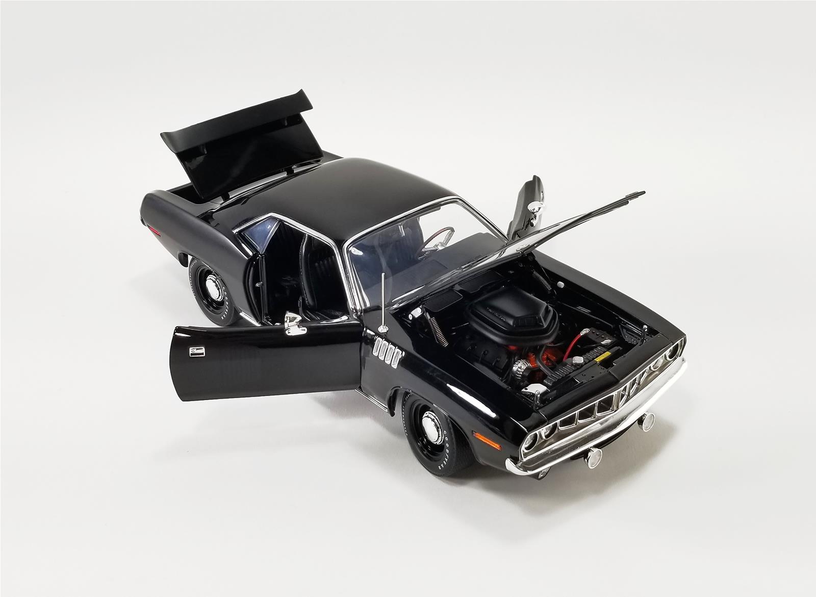 1/18 Acme 1971 Plymouth Hemi Cuda Triple Black Brand New