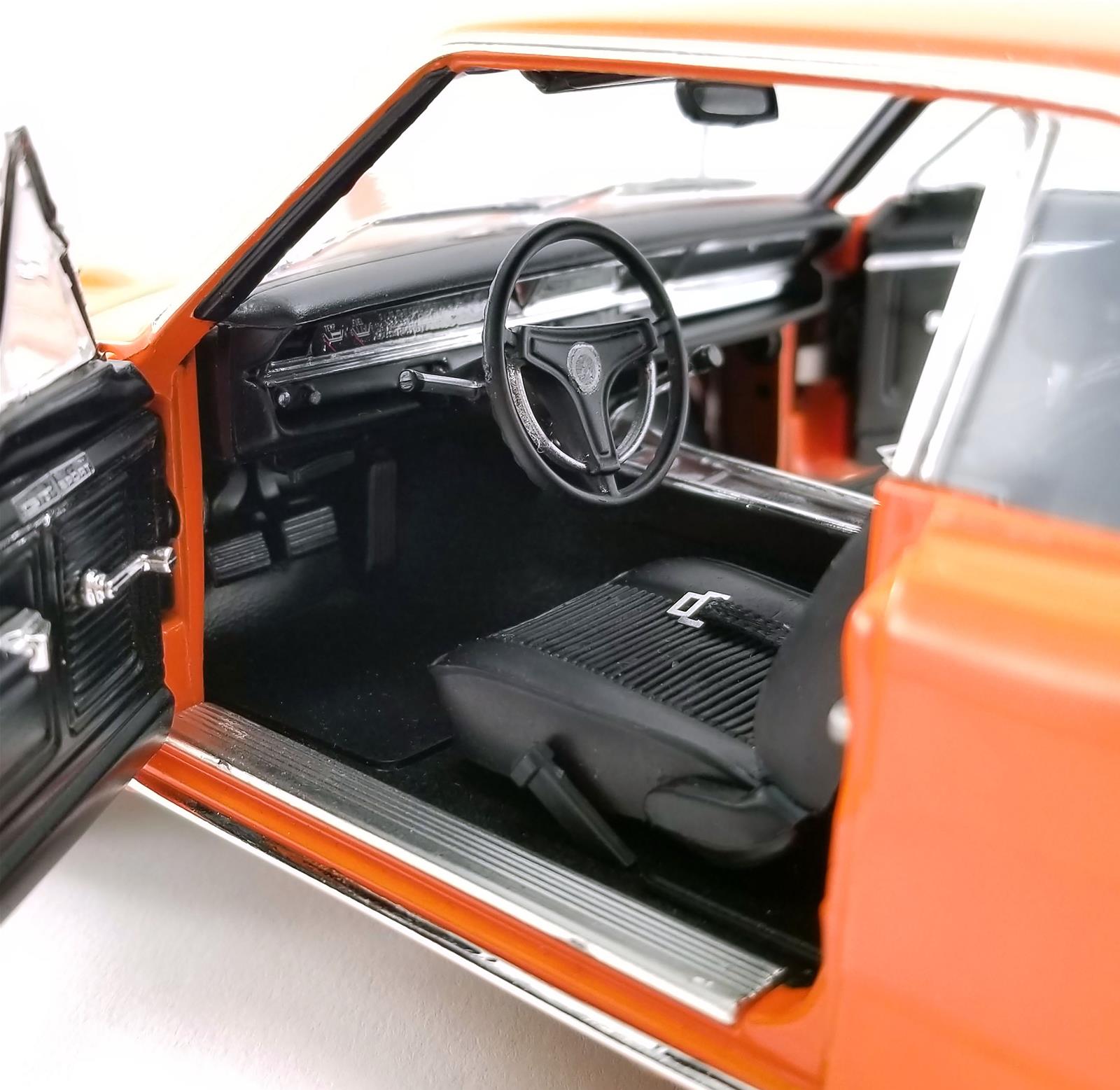 ACME DIECAST A1806404 1:18 Scale 1969 Dodge Dart GTS 440 Diecast