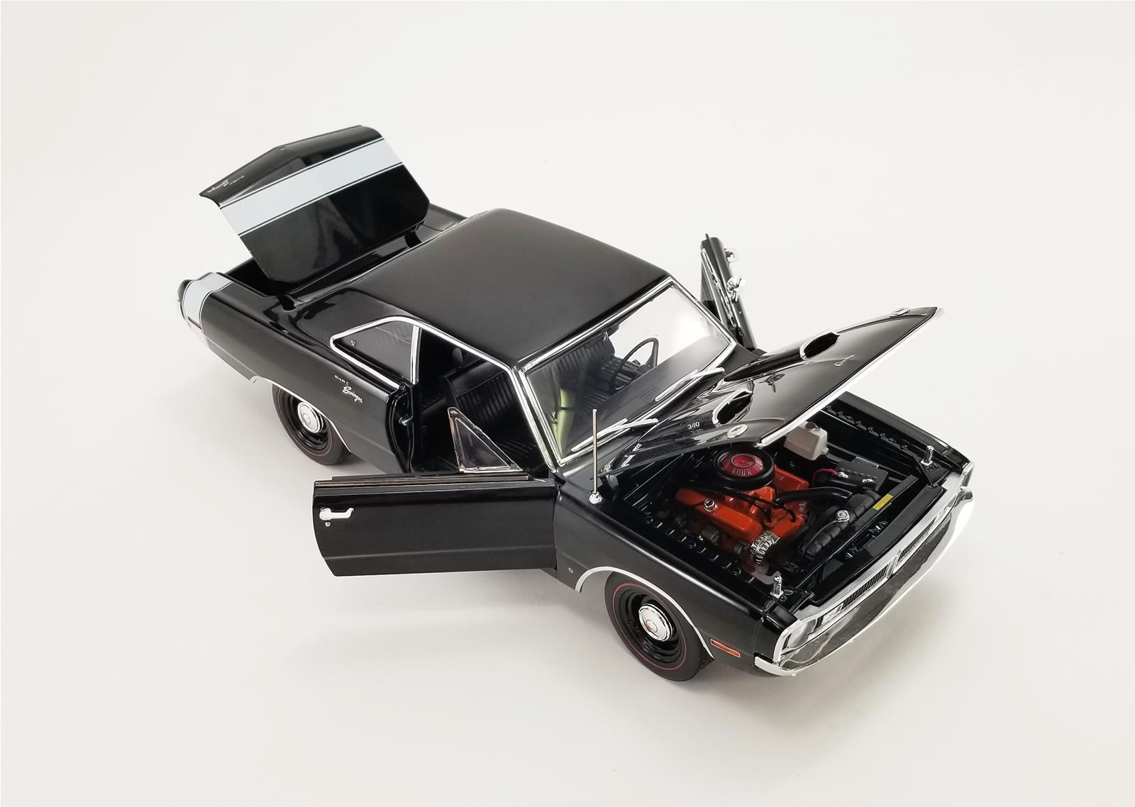 ACME DIECAST A1806407 1:18 Scale 1970 Dodge Dart Swinger 340
