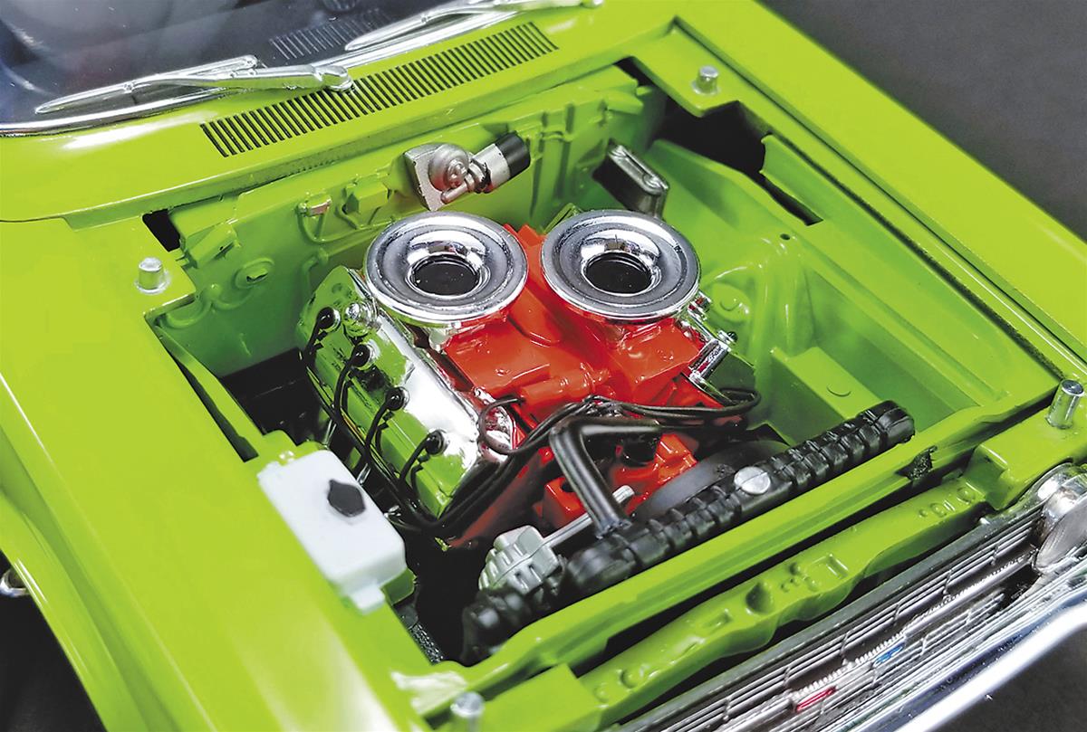 ACME DIECAST A1806703 1:18 Scale 1967 Plymouth GTX 426 Hemi Acme