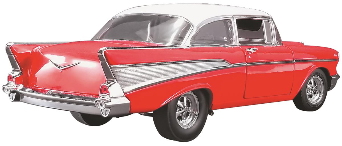Summit Gifts A1807005 1:18 Scale 1957 Chevy Bel Air Street and