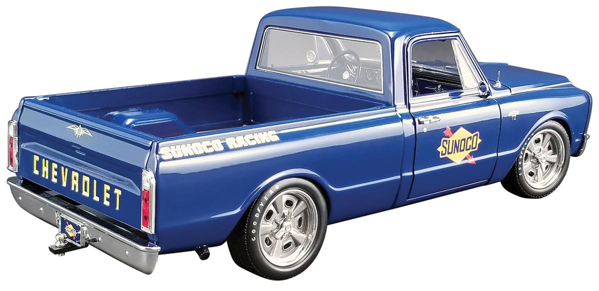 ACME DIECAST A1807211 1:18 Scale 1967 Chevrolet C-10 Sunoco Shop