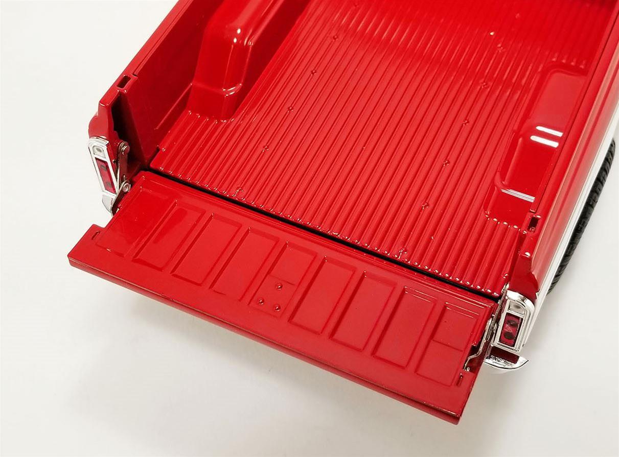 ACME DIECAST A1807217 1:18 Scale 1972 Chevrolet K10 4x4 Diecast