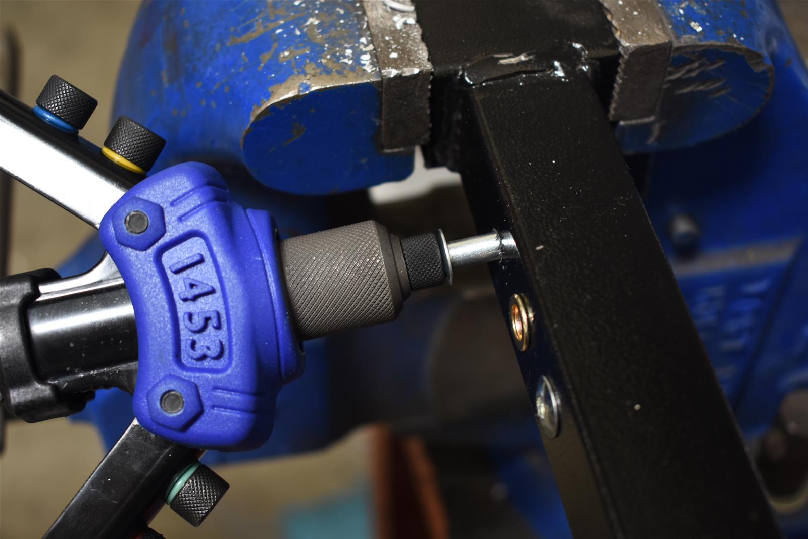 Astro Pneumatic Tool Company 1453 Astro Pneumatic Tool Company Thread