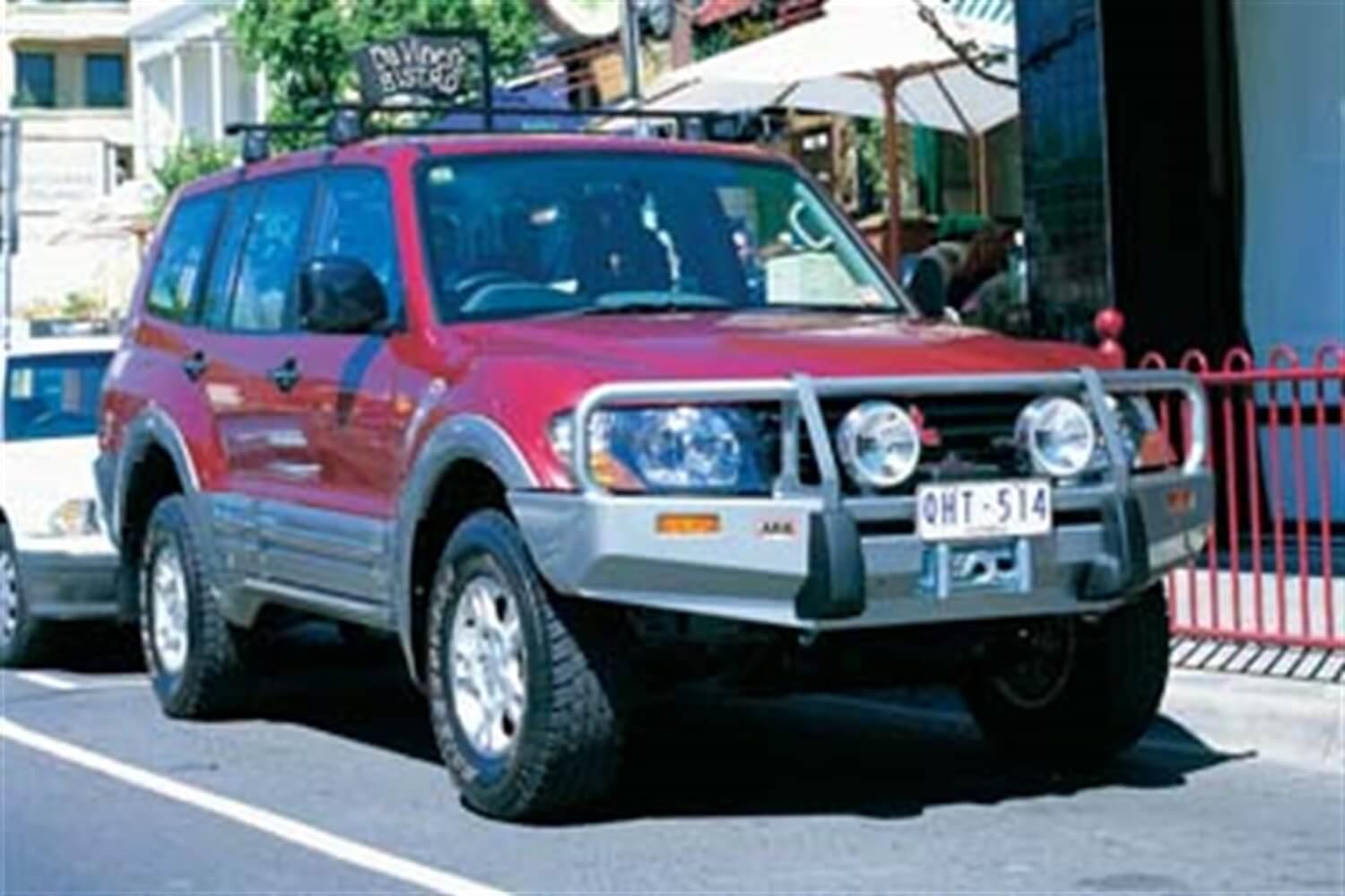 ARB Combar Pajero Nm8-9.5 (Fit Kit NOT Included)