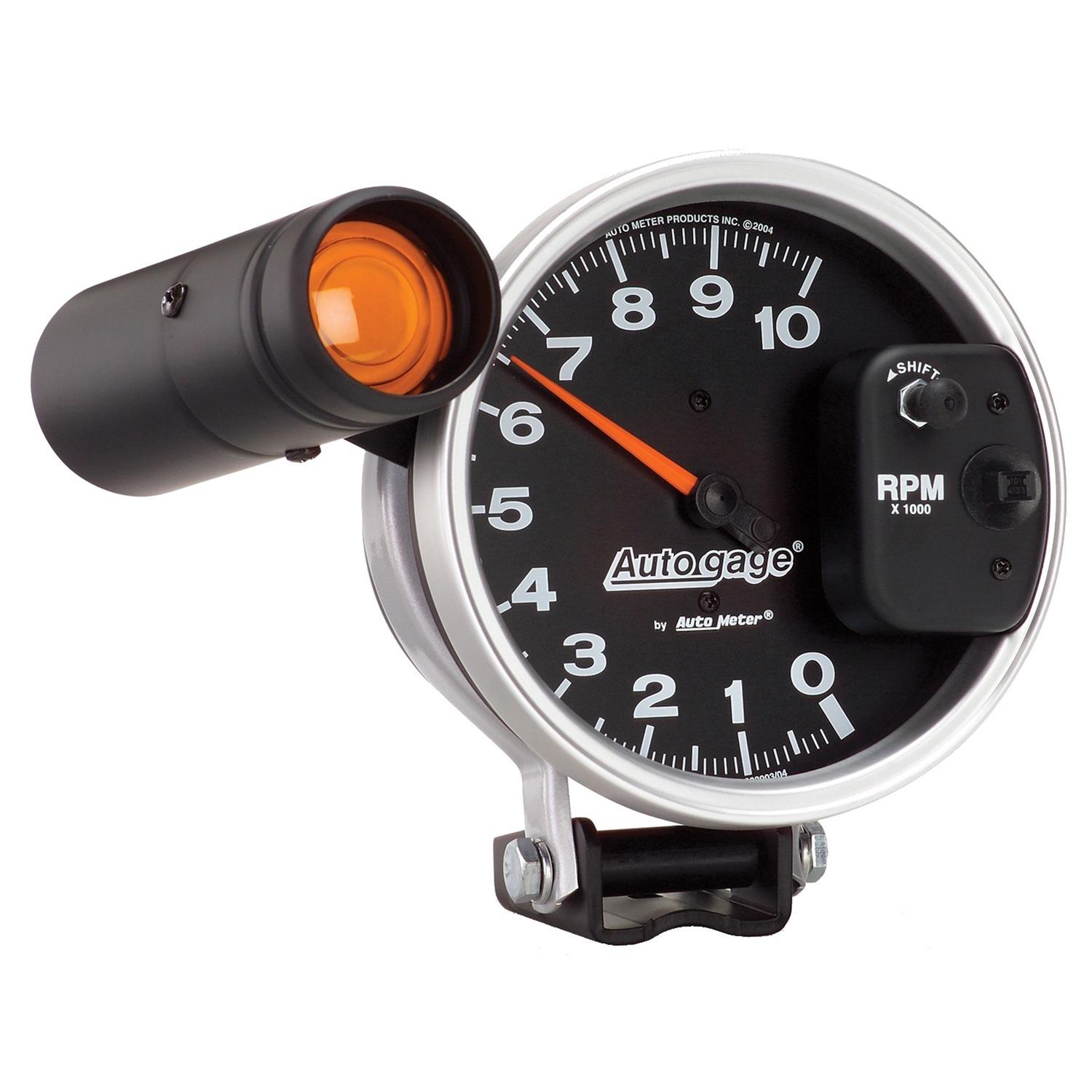 Autospeedometer. Racing-Tachometer, Geschwindigkeitsskala im Auto.  Cockpit-Dashboard,: Stockillustration 2152869773