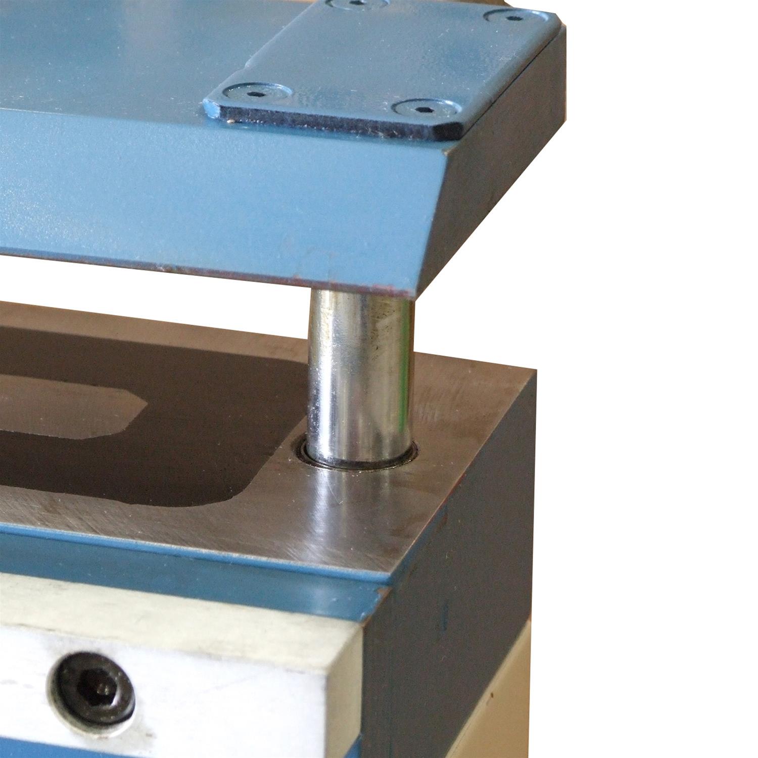 Baileigh Industrial BB-7216M Baileigh Industrial BB-7216M Magnetic