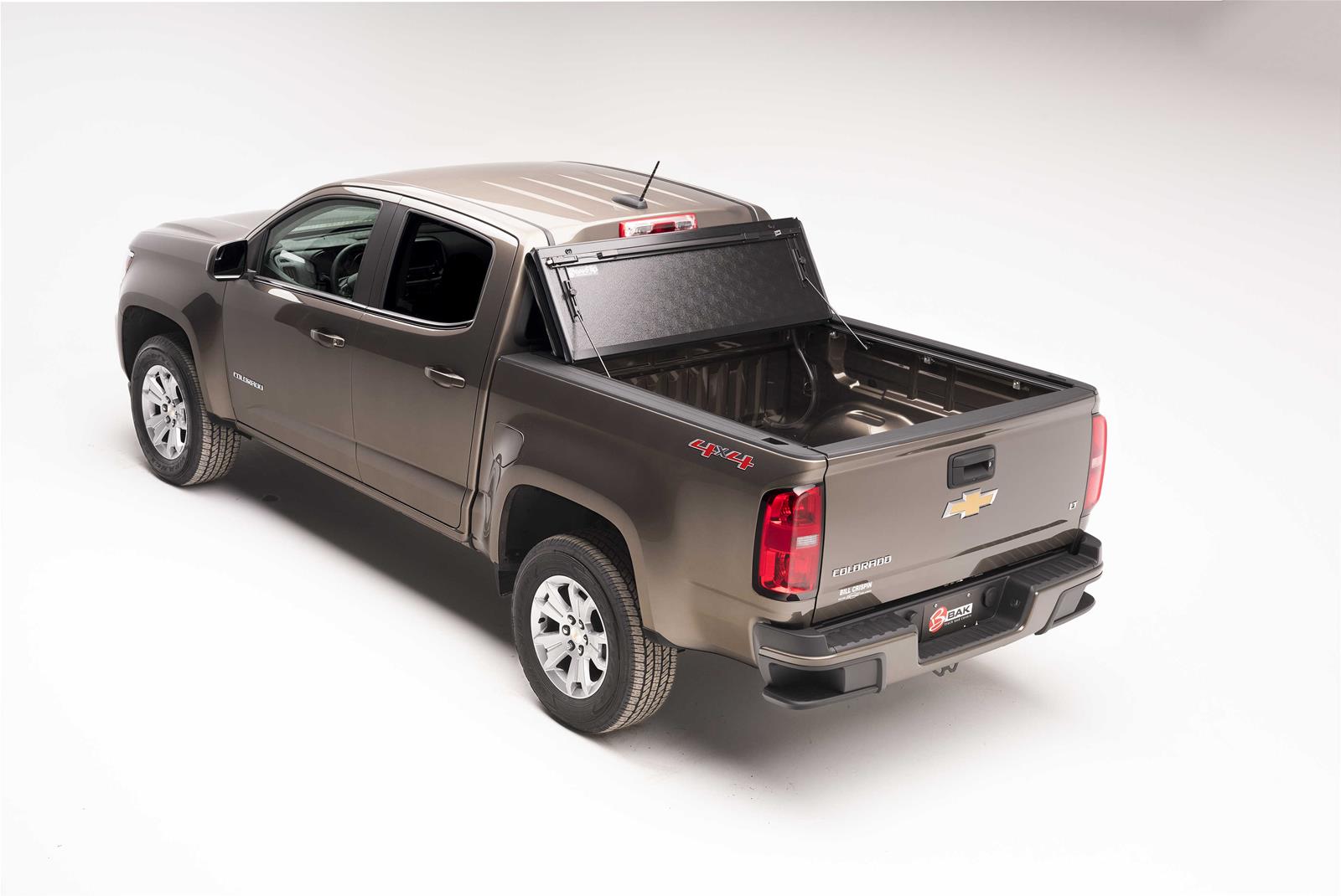 BAK 2020 Chevy Silverado 2500/3500 HD 6ft 9in Bed BAKFlip F1