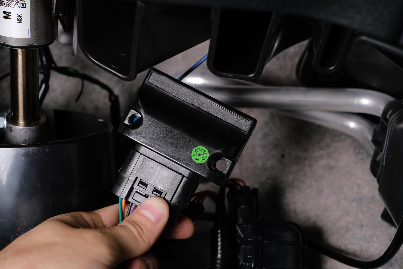 Bully Dog Thruster Throttle Boosters for 2020 GLADIATOR, 2018-2020 WRANGLER - 49001EO Response Enhancer, Booster, Jeep, Each thumbnail 3