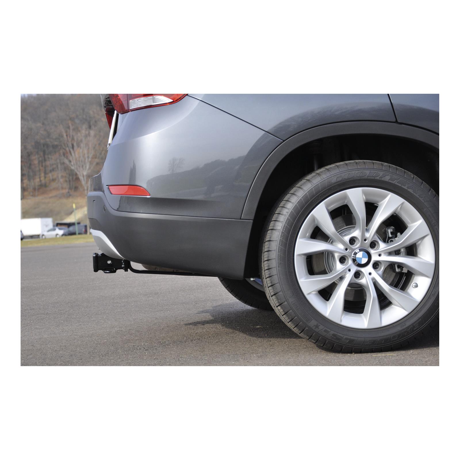 CURT Class 3 Receiver Hitch 13140 Trailer Hitch, 3, 2 in. Receiver, Black, BMW, Each