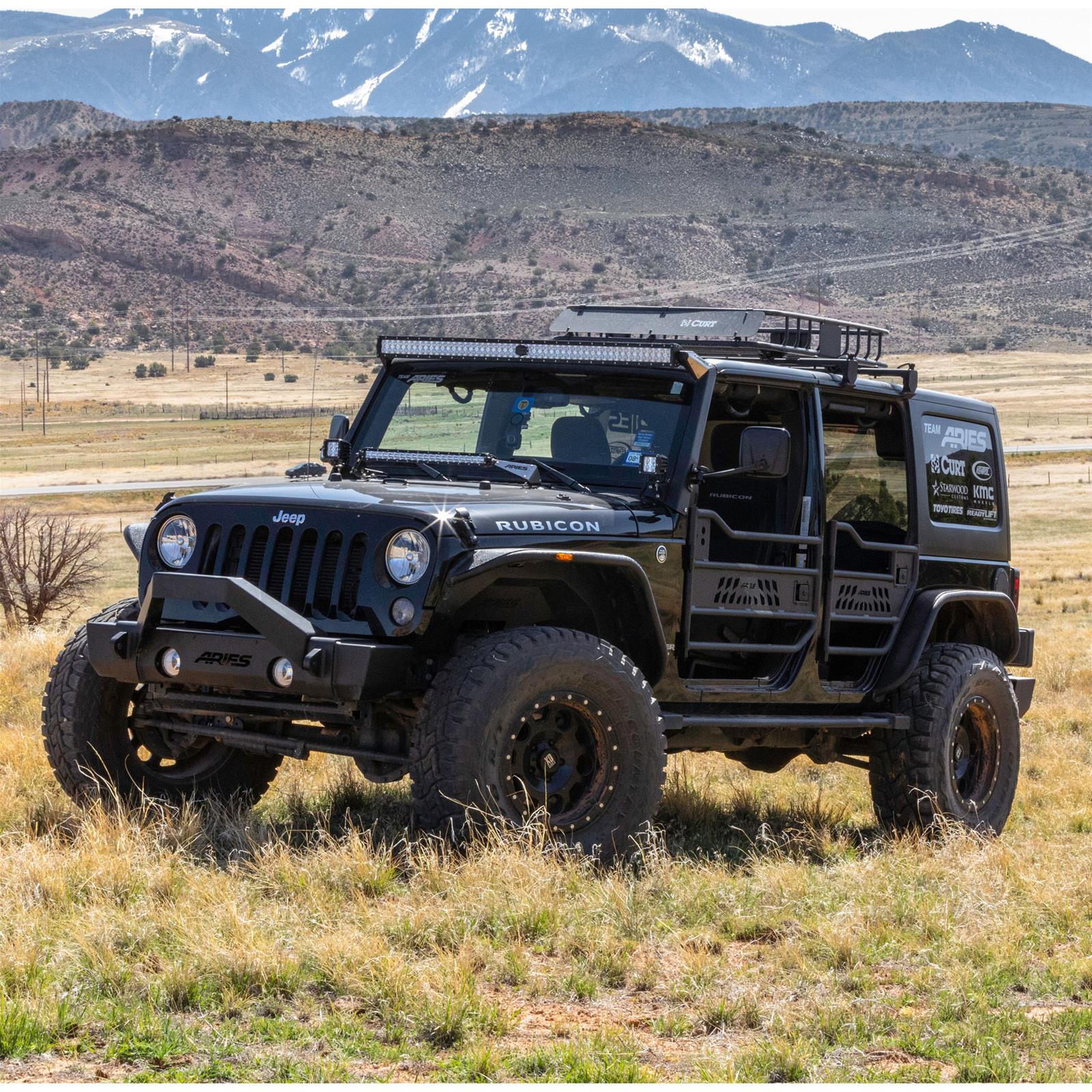 CURT Jeep Roof Rack Crossbars for 2020-2023 GLADIATOR, 2018-2023 WRANGLER - 18122 thumbnail 8