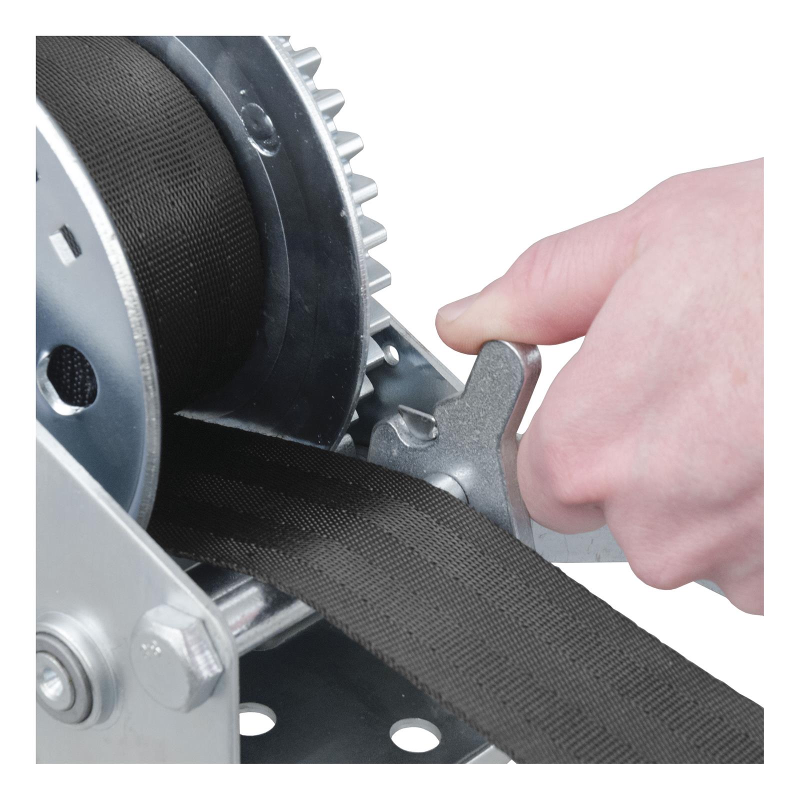 CURT Hand Winches 29435 Winch, Manual, 1,400 lbs. Pull Rating, 7.50 in. Handle Length, 20 ft. Length Winch Strap with Hook, Each thumbnail 3