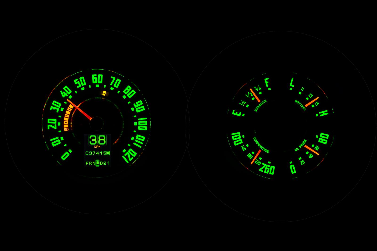 Dakota Digital RTX-47C-PU-X Dakota Digital RTX Direct-Fit Gauge