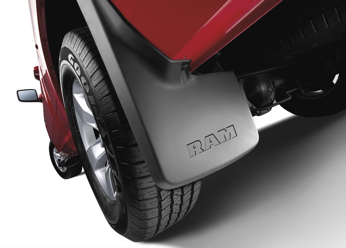 Mopar Performance 82211228 Mopar Performance Deluxe Molded Splash
