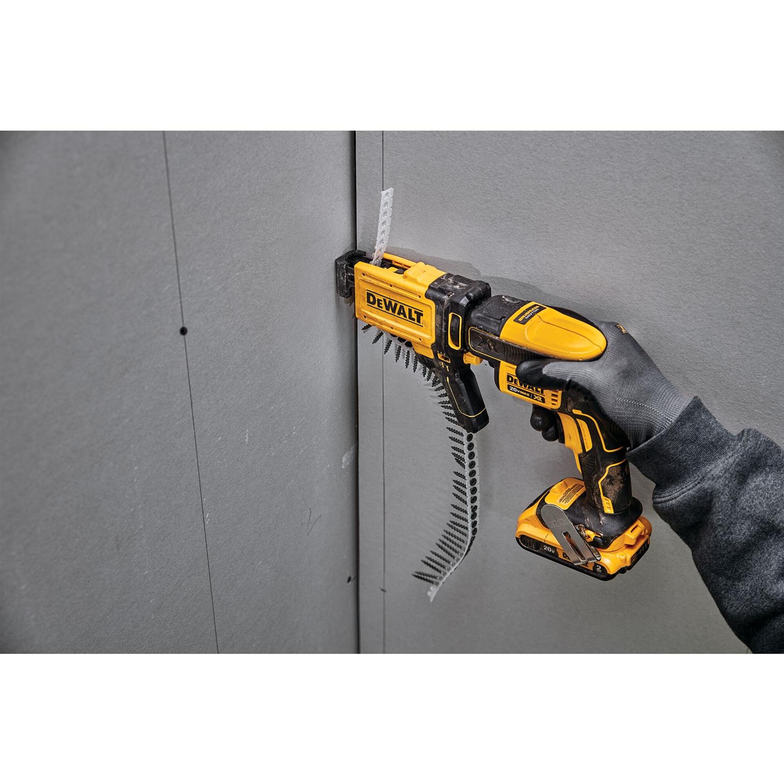 Dewalt DCF620CM2 Dewalt Drywall Screw Gun Kit with Collated Drywall