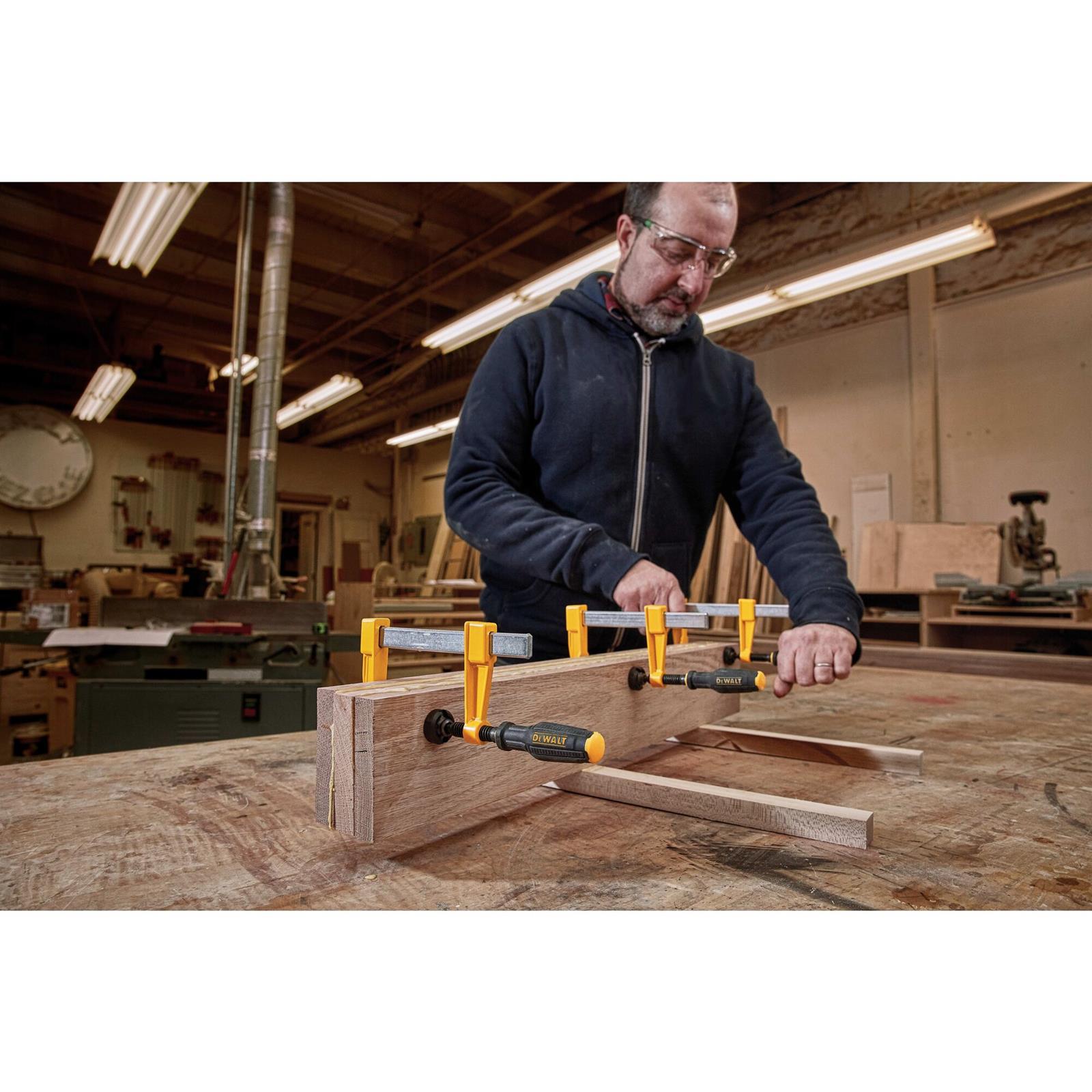 DEWALT 4" Bar Clamp - The Power Tool Store