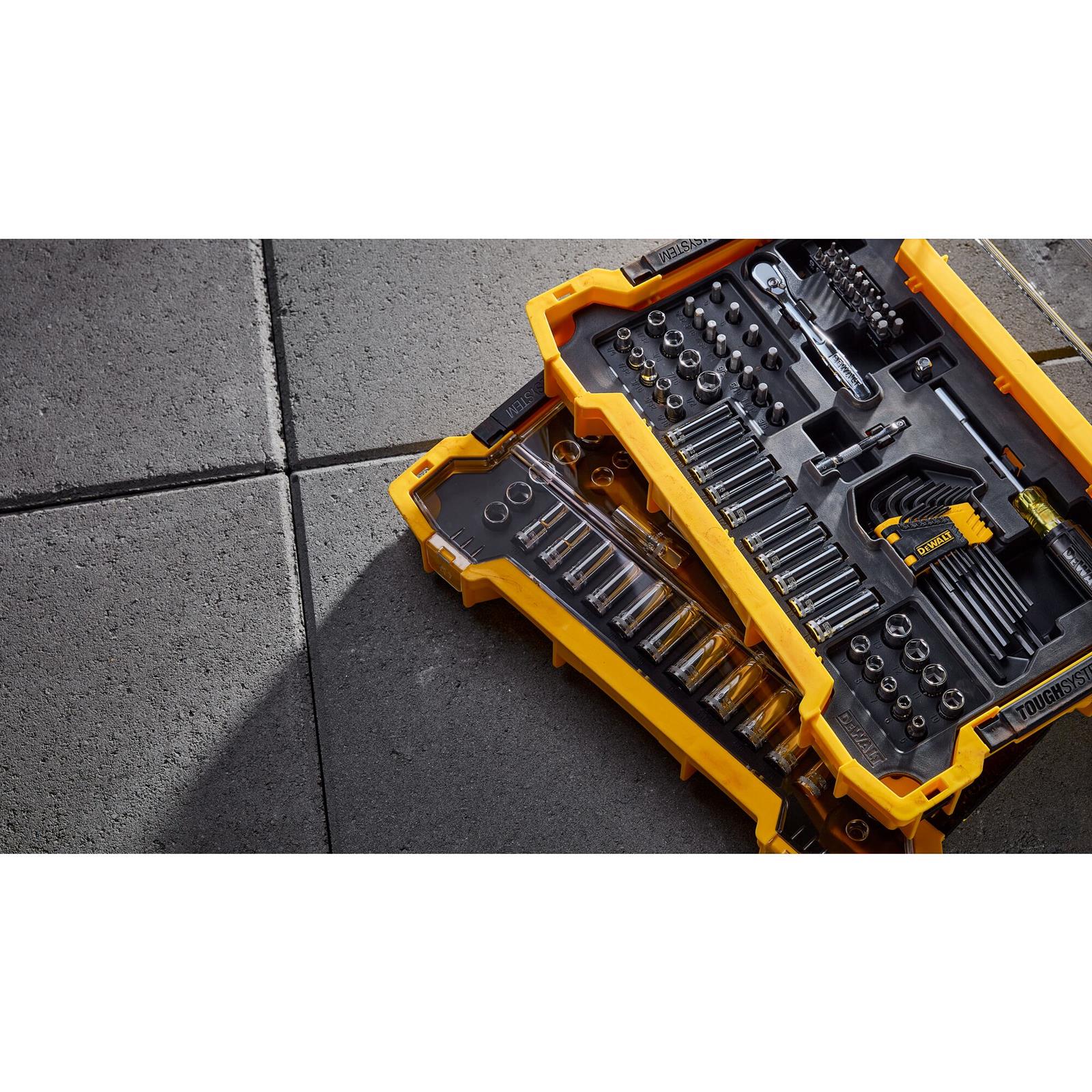Dewalt DWMT45402 Dewalt ToughSystem 2.0 131-Piece 1/4 in. and 3/8