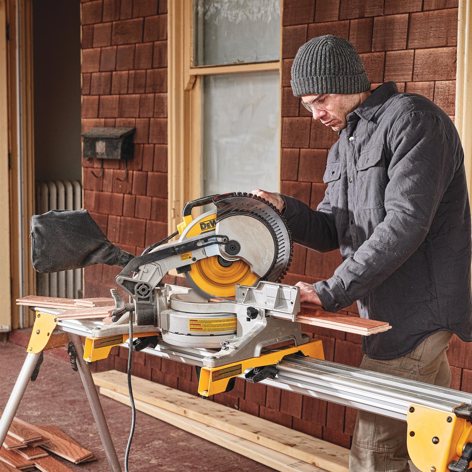 Dewalt DWS713