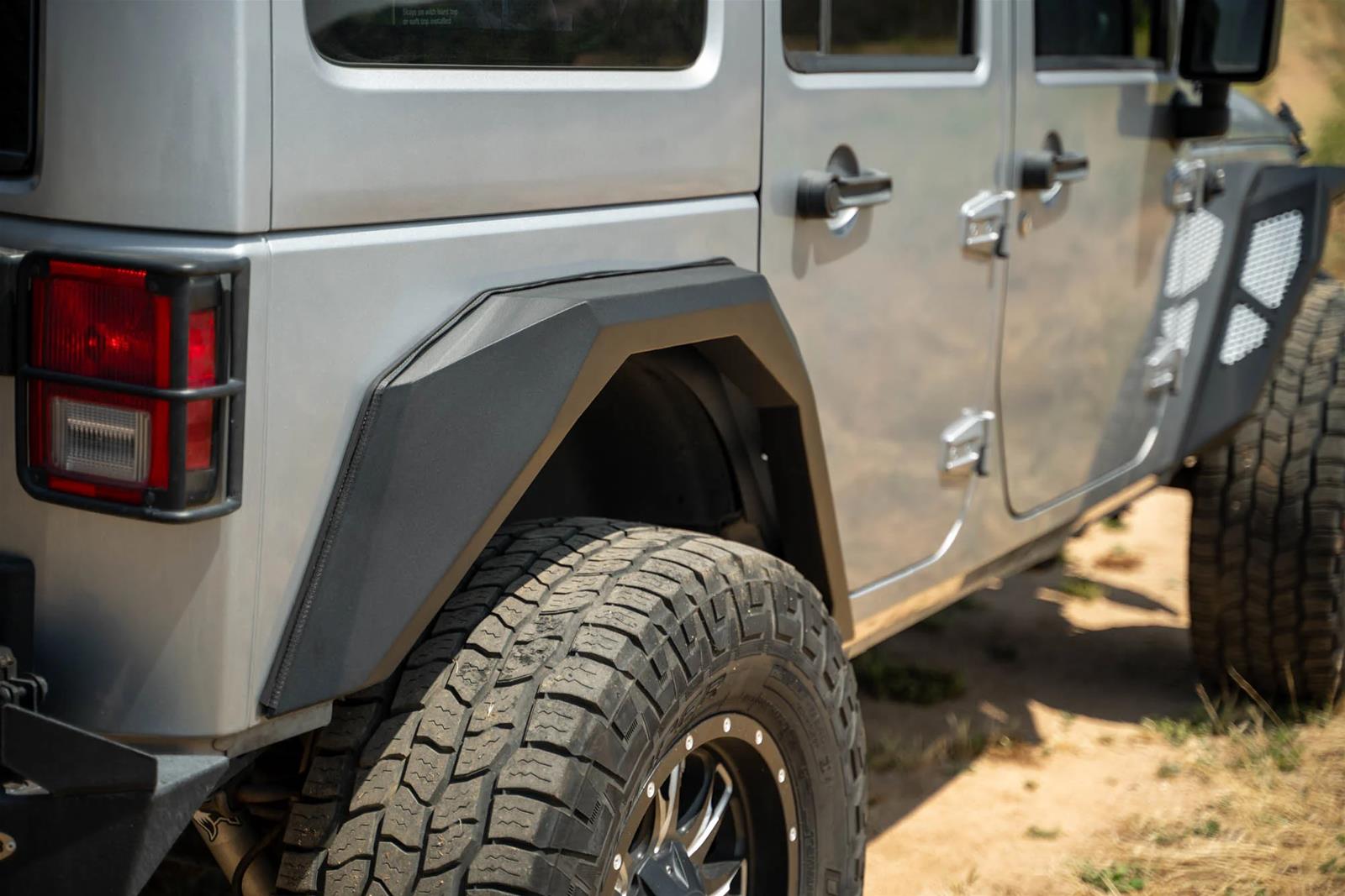 DV8 Offroad 07-18 Jeep Wrangler JK Armor Fender Flares thumbnail 5