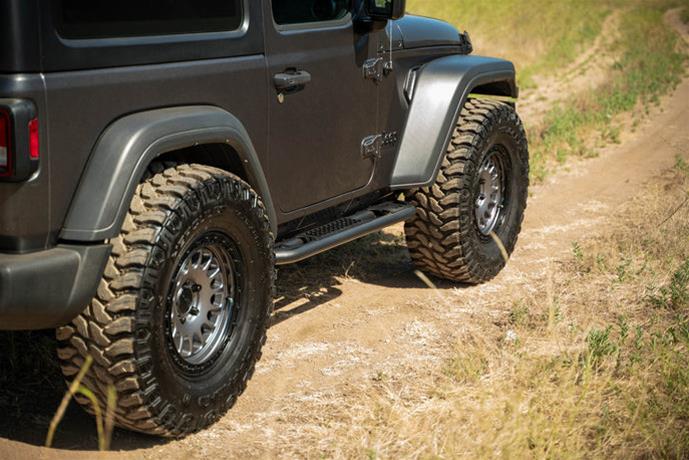 DV8 Offroad 2018+ Jeep Wrangler JL 2-Door Bolt-On OE Plus Side Steps thumbnail 4
