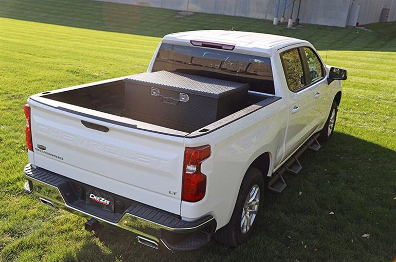 Dee Zee Combo Transfer Tanks DZ92856TB Liquid Tank / Tool Box Unit, Specialty Series L-Shaped Tool Box/Liquid Tank